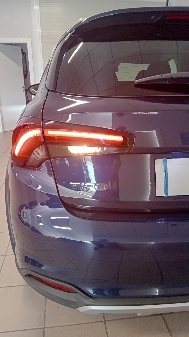 FIAT Tipo (2015-->) Tipo 1.0 5 porte Cross
